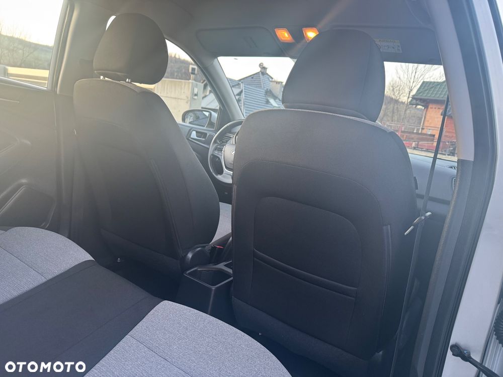 Hyundai i20 1.1 CRDi 5 Star Edition - 35