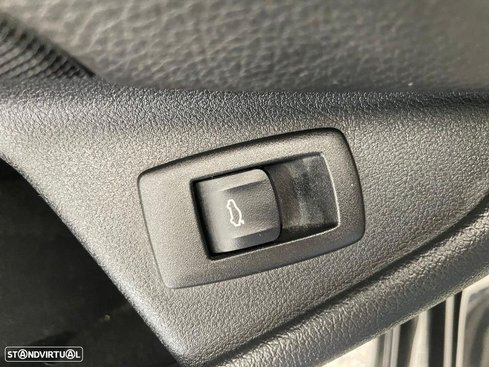 BMW 520 d Line Luxury Auto - 37