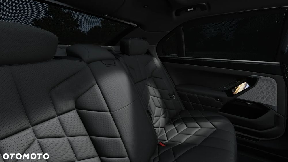 BMW Seria 7 740 xDrive mHEV sport - 13