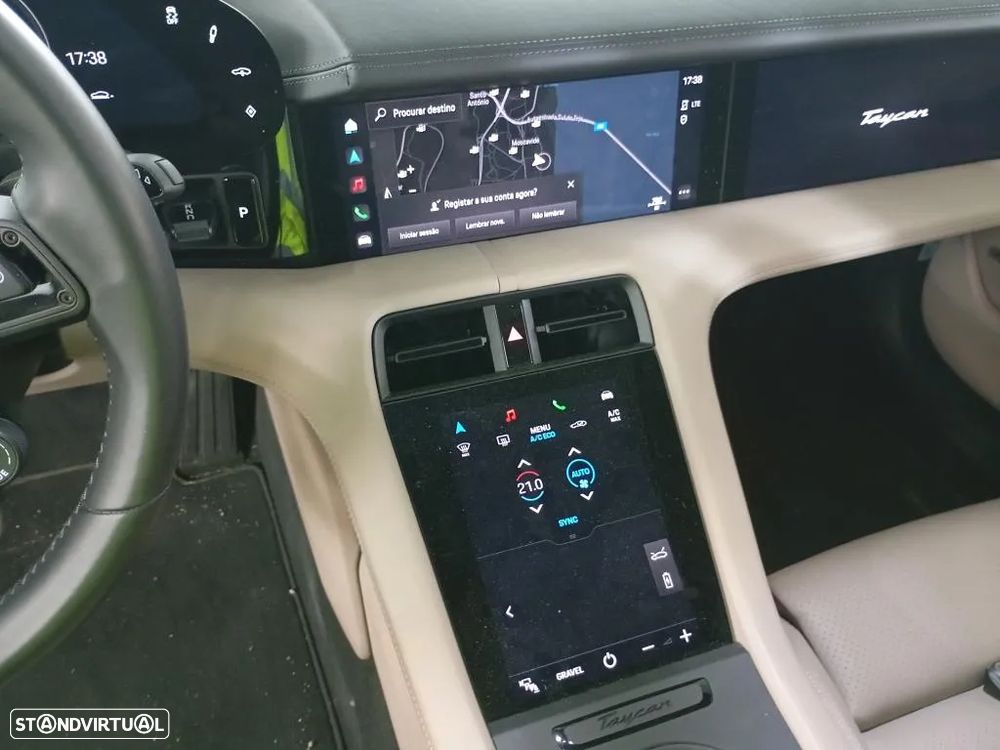 Porsche Taycan Cross Turismo 4S - 8