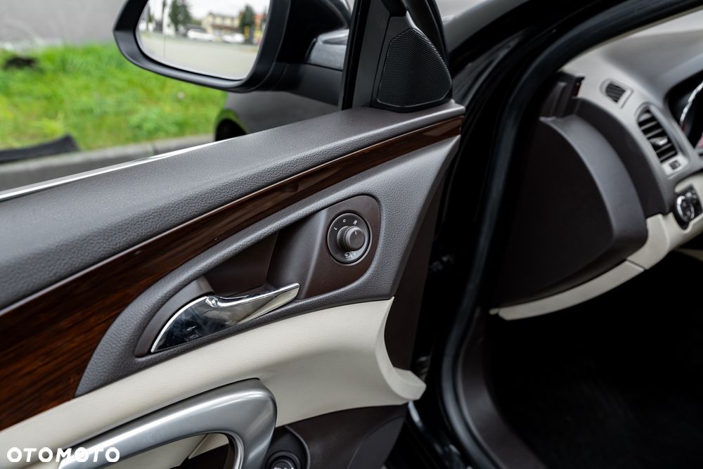 Opel Insignia 2.8 T V6 Sport 4x4 - 20