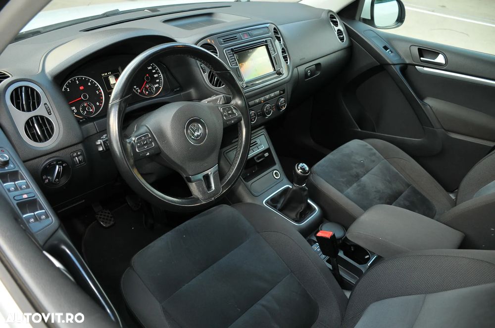 Volkswagen Tiguan 2.0 TDI SCR 4MOTION BlueMotion Technology Highline - 13