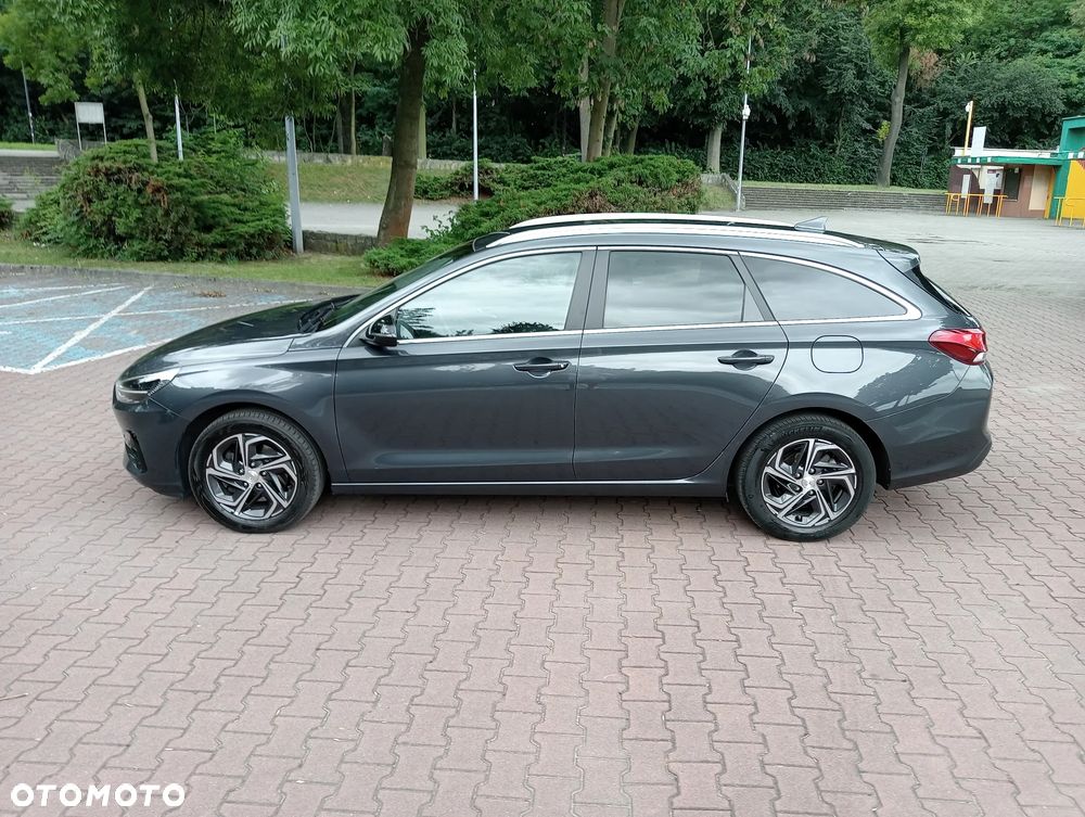Hyundai i30 1.5 DPI Smart - 4