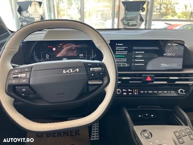 Kia Sportage - 10