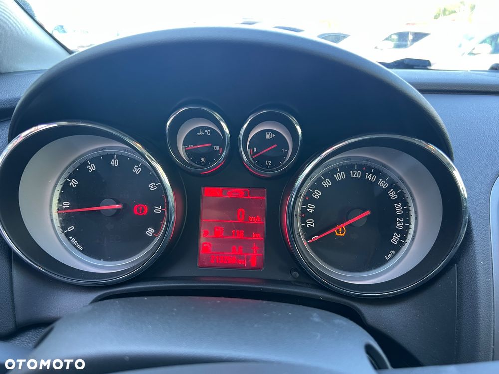 Opel Astra 1.4 Turbo Edition - 10