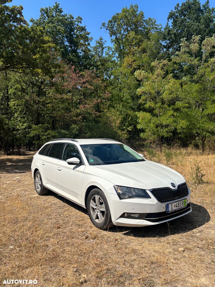 Skoda Superb 2.0 TDI Ambition - 4