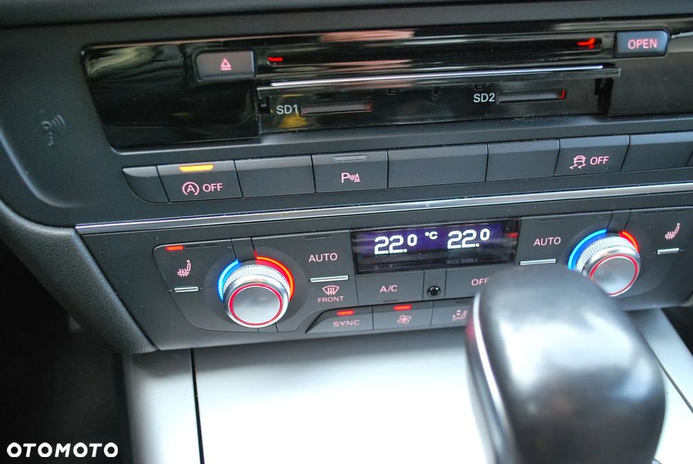 Audi A6 Avant 3.0 TDI quattro S tronic - 26