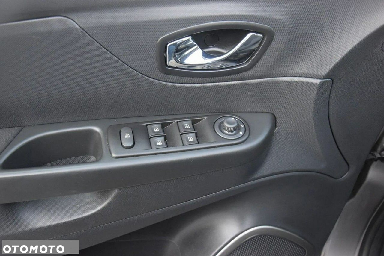 Renault Captur ENERGY TCe 90 Experience - 21