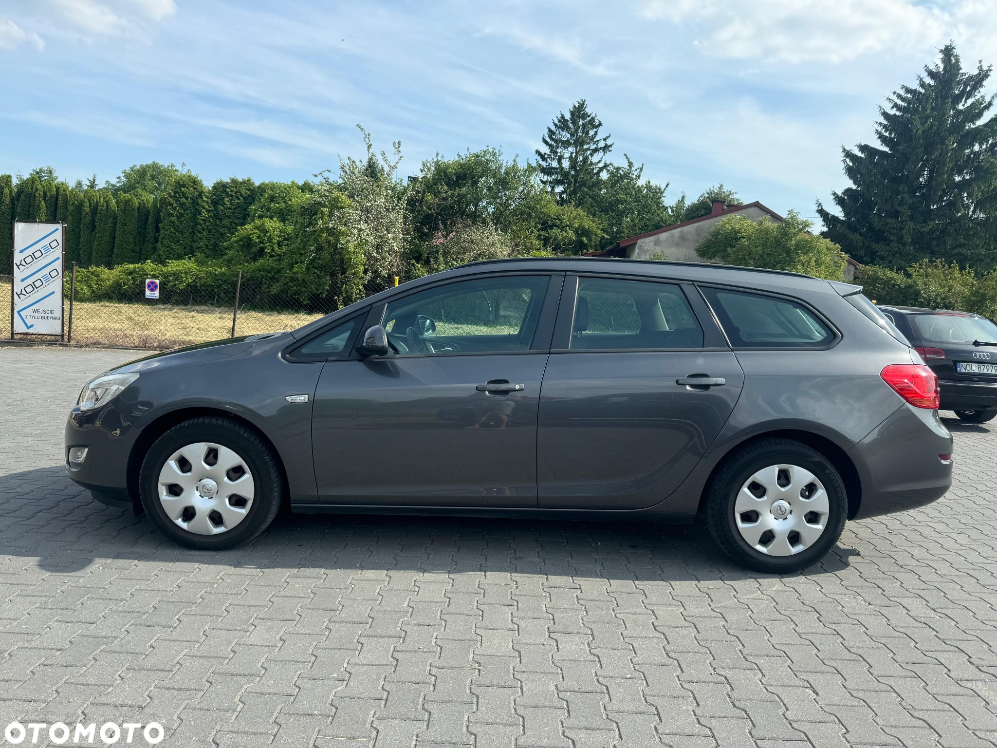 Opel Astra 1.4 Turbo Design Edition - 12