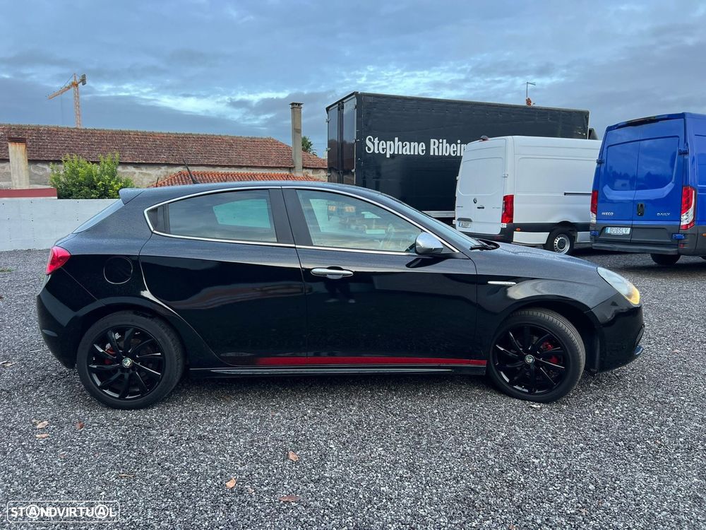 Alfa Romeo Giulietta 1.6 JTDM Distinctive - 12