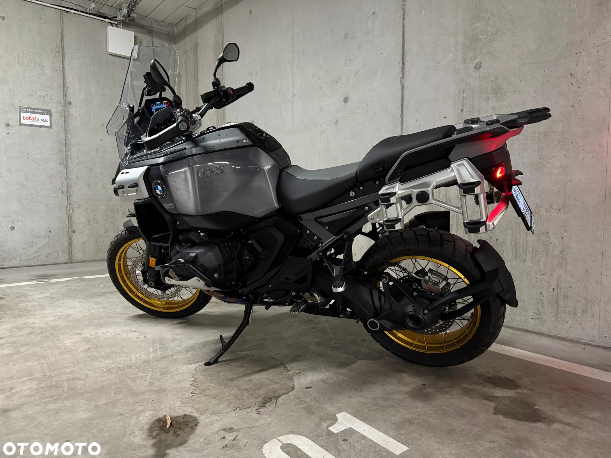 BMW Adventure