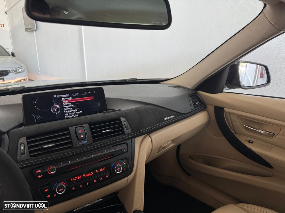 BMW 320 d Auto Pack M - 16