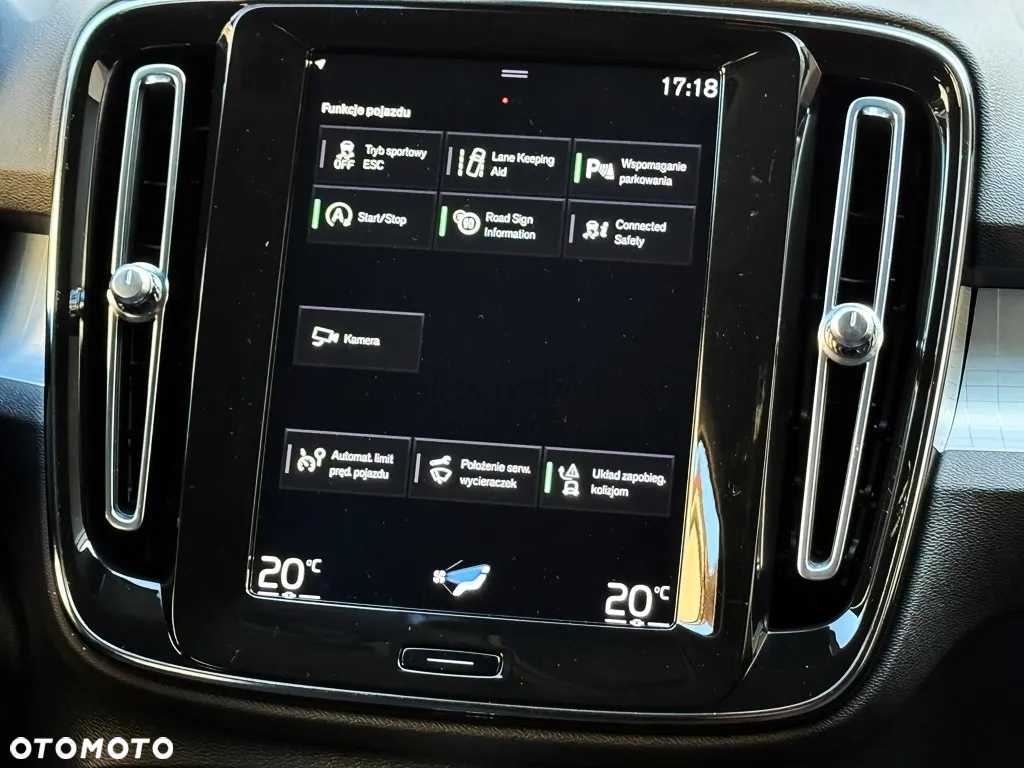 Volvo XC 40 D3 Momentum - 9