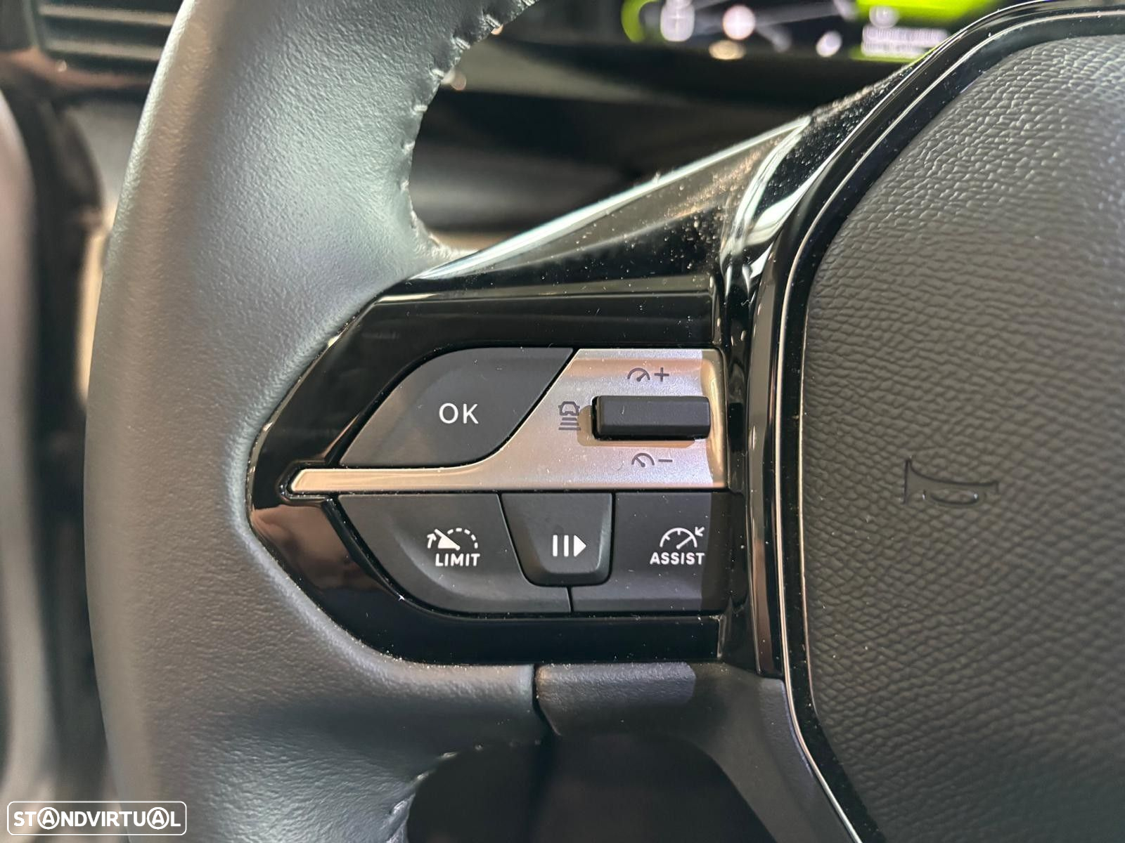 Peugeot e-308 SW 54 kWh Allure - 16