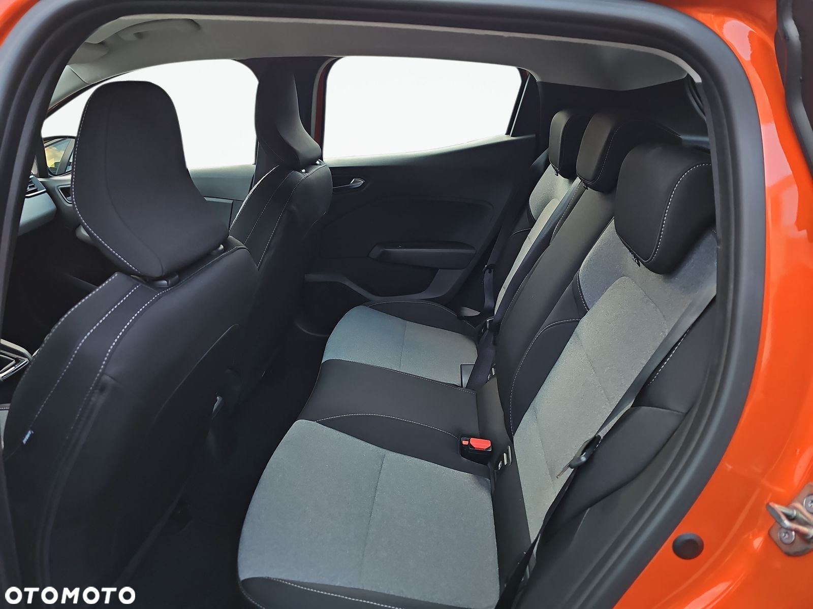 Renault Clio 1.0 TCe Evolution - 19