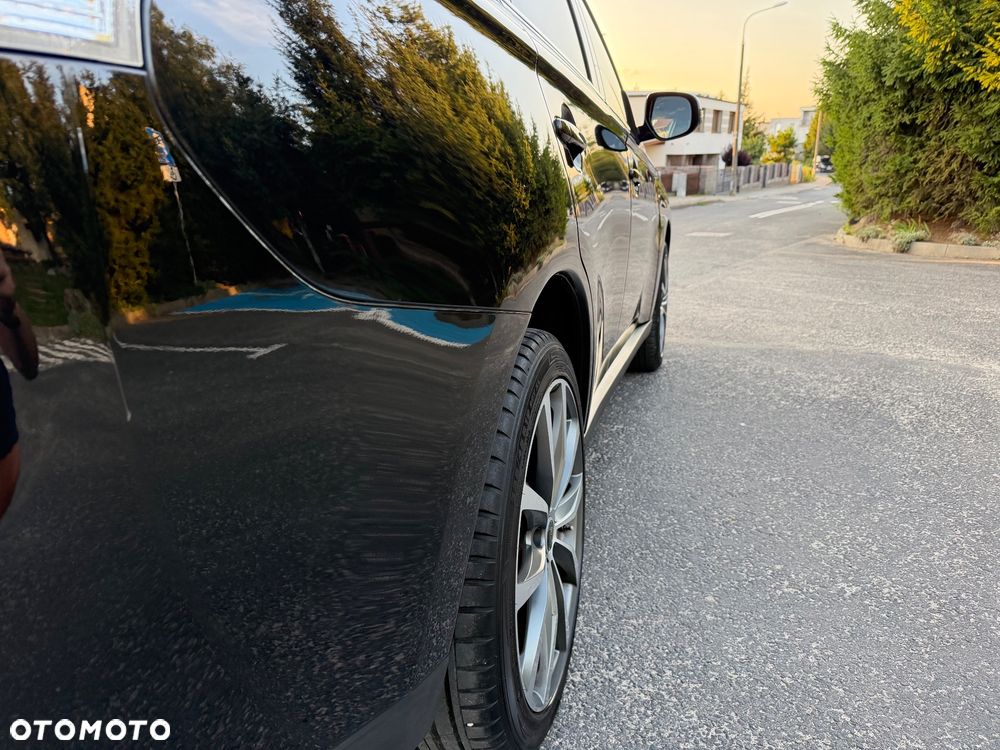 Mitsubishi Outlander - 11