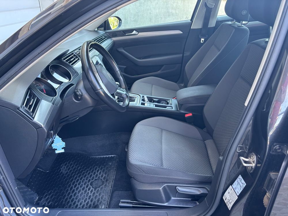 Volkswagen Passat 1.5 TSI EVO Essence DSG - 13
