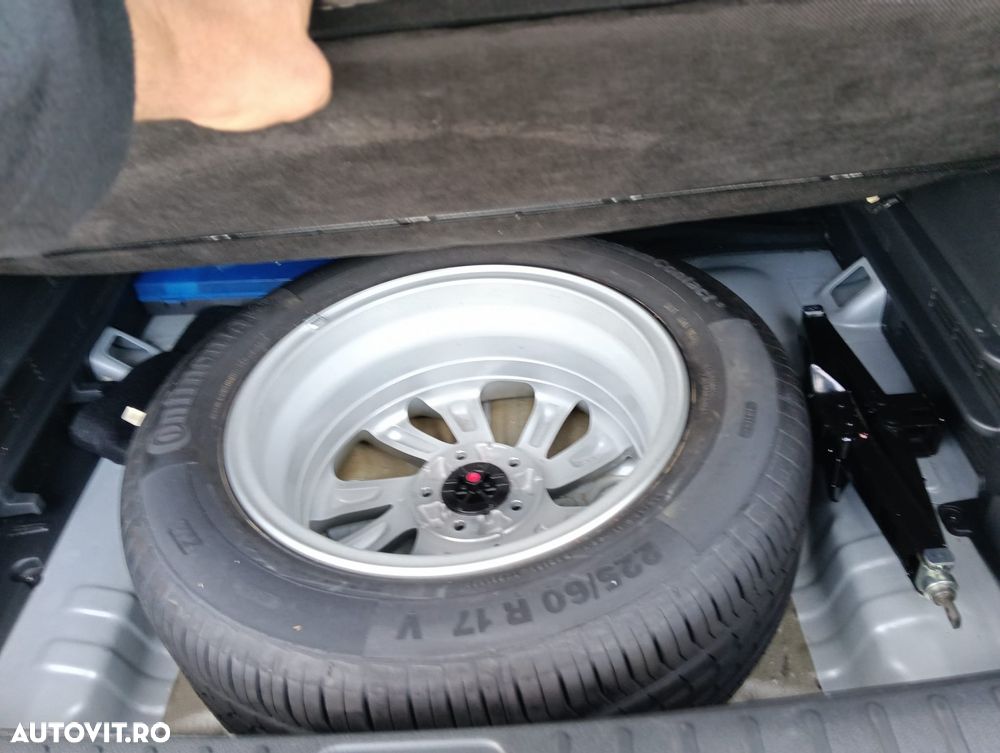 Hyundai Tucson blue 1.7 CRDi 2WD Style - 22