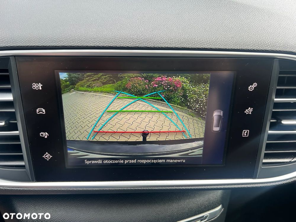 Peugeot 308 SW 1.2 PureTech Allure S&S - 38