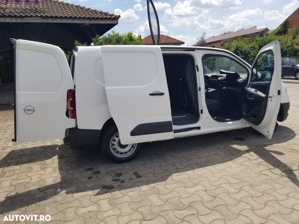 Opel Combo 1.2 L2H1 Start/Stop Edition XL - 32