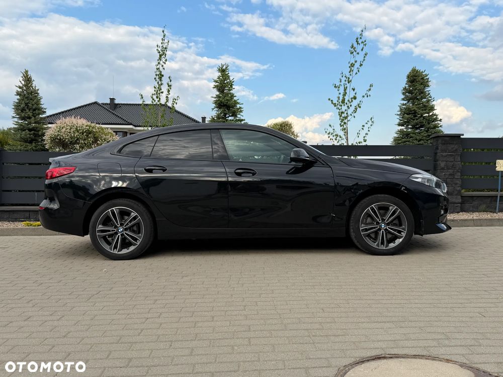 BMW Seria 2 218i Sport Line - 7
