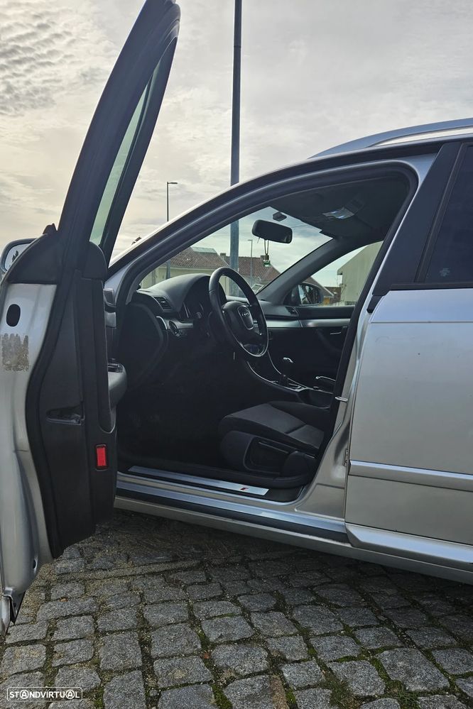 Audi A4 Avant 2.0 TDi S-line - 5