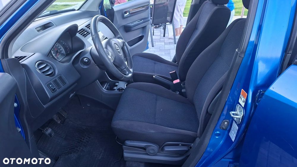 Suzuki Swift - 11