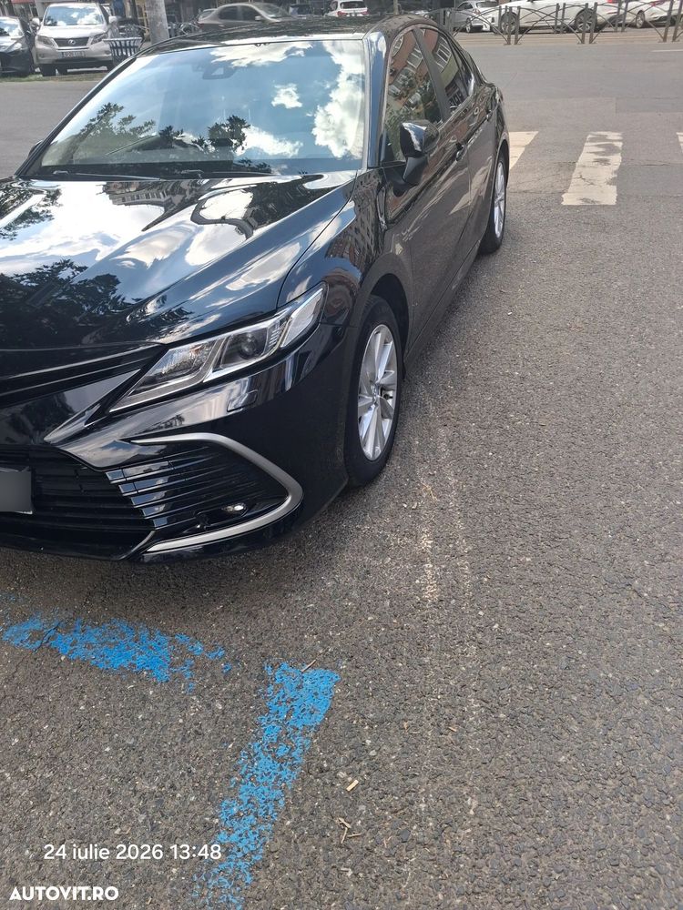 Toyota Camry 2.5 Business - 12