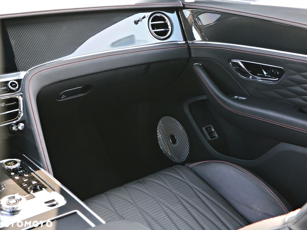 Bentley Flying Spur - 28