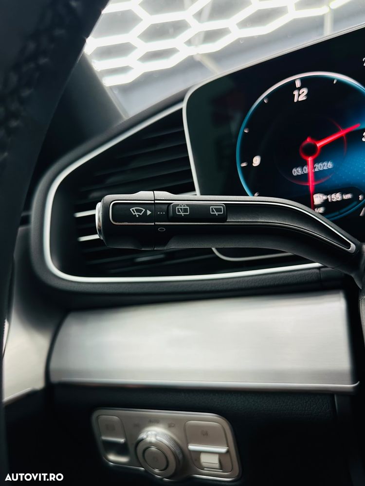 Mercedes-Benz GLE 300 d 4MATIC 9G-TRONIC AMG Line - 32