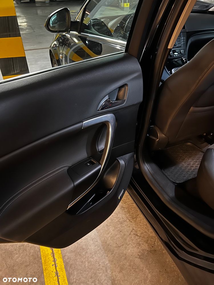 Opel Insignia 2.0 CDTI Cosmo - 24