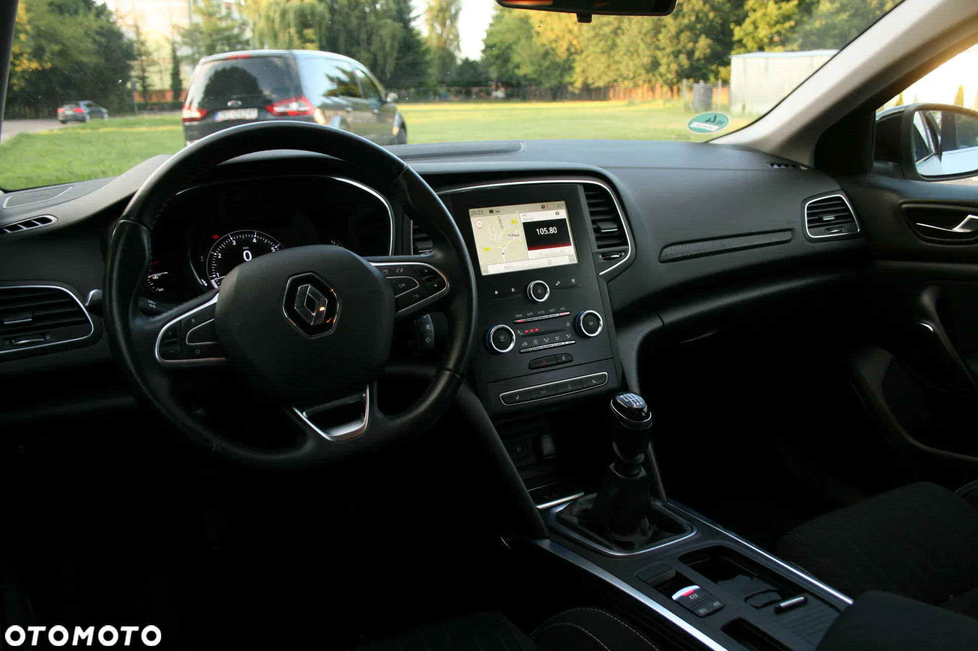 Renault Megane 1.3 TCe FAP Limited - 14
