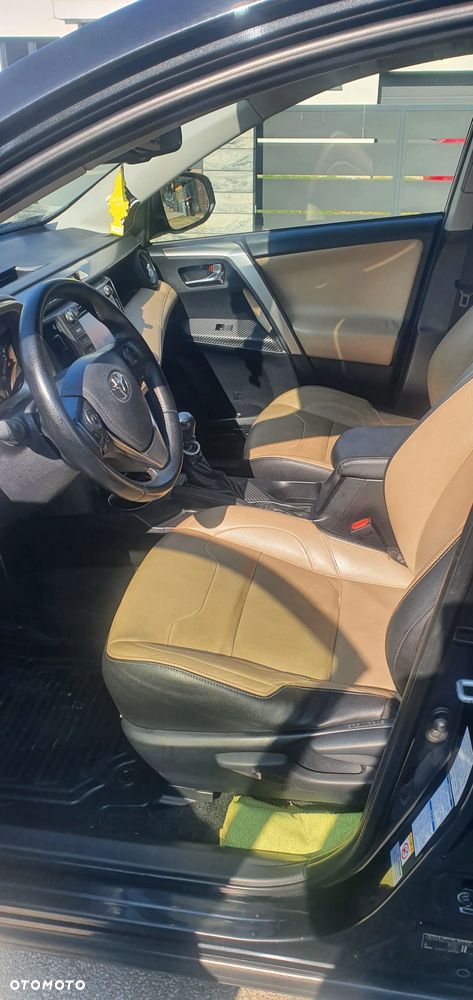 Toyota RAV4 2.0 D-4D Prestige - 10