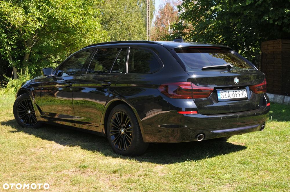 BMW Seria 5 520d xDrive Sport Line - 14