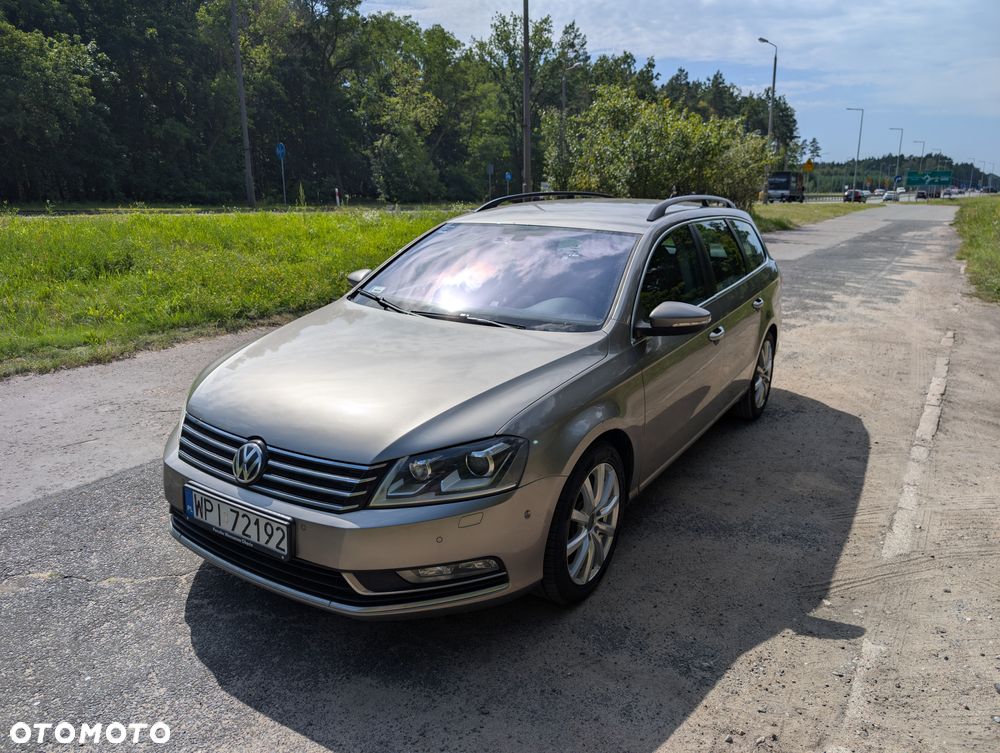 Volkswagen Passat 1.8 TSI Comfortline DSG - 2