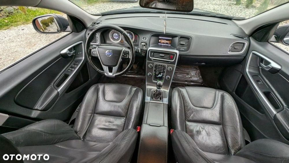 Volvo V60 - 23