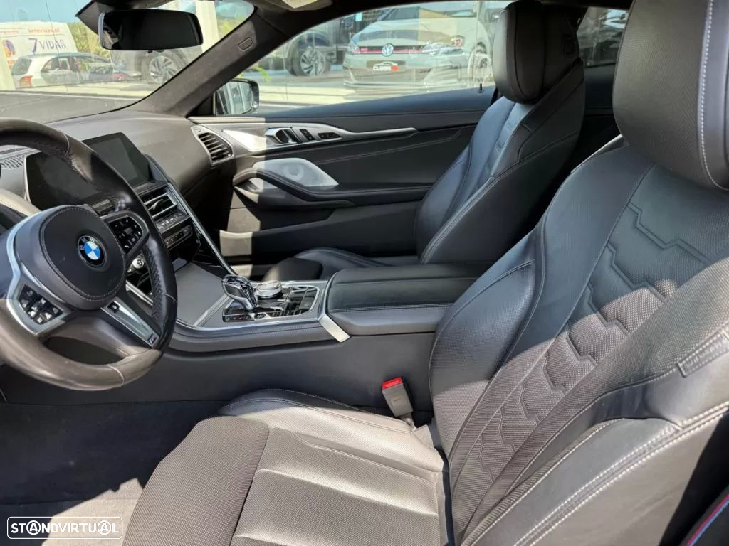 BMW 840 d xDrive Pack M - 17