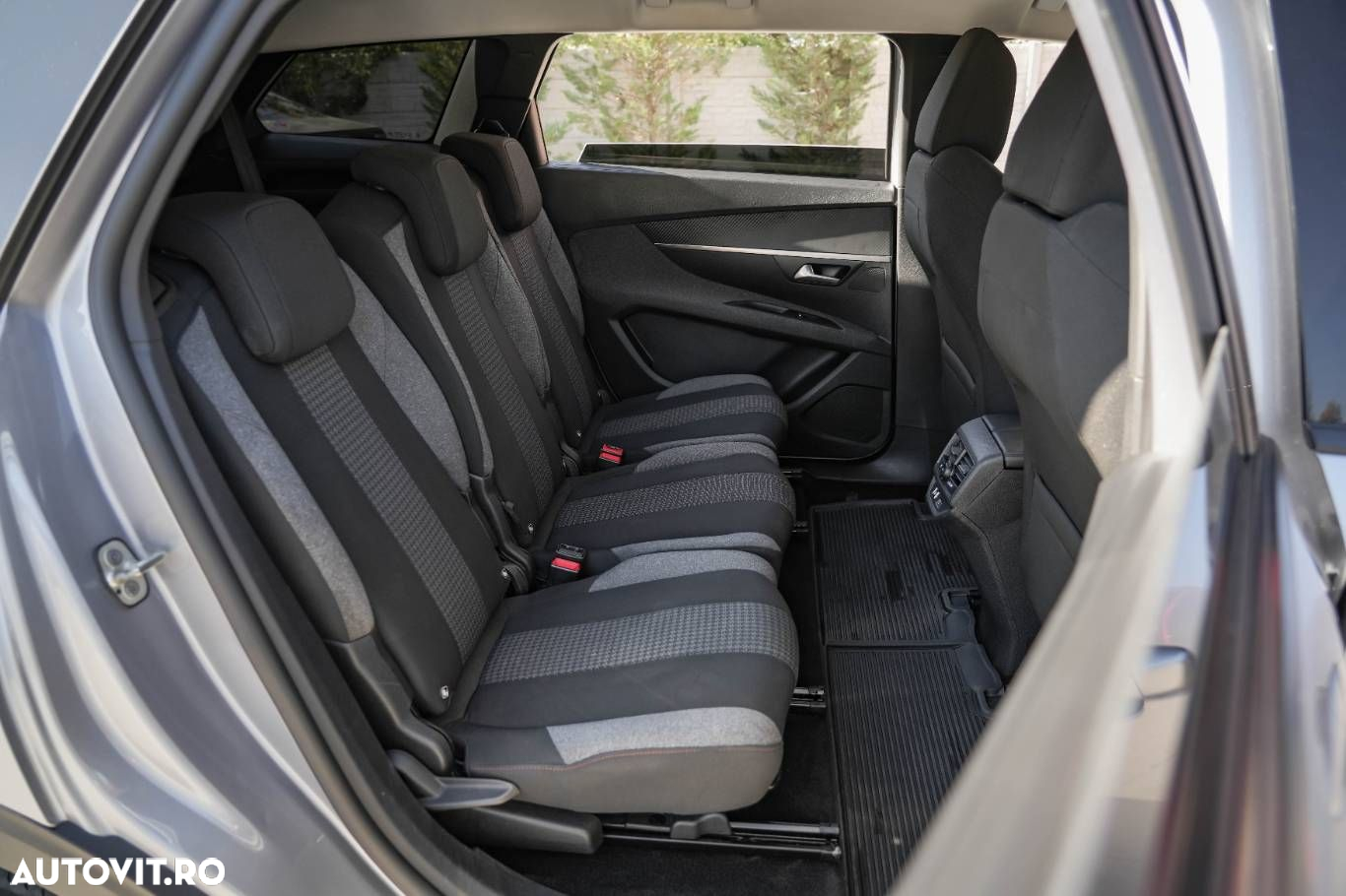 Peugeot 5008 - 15