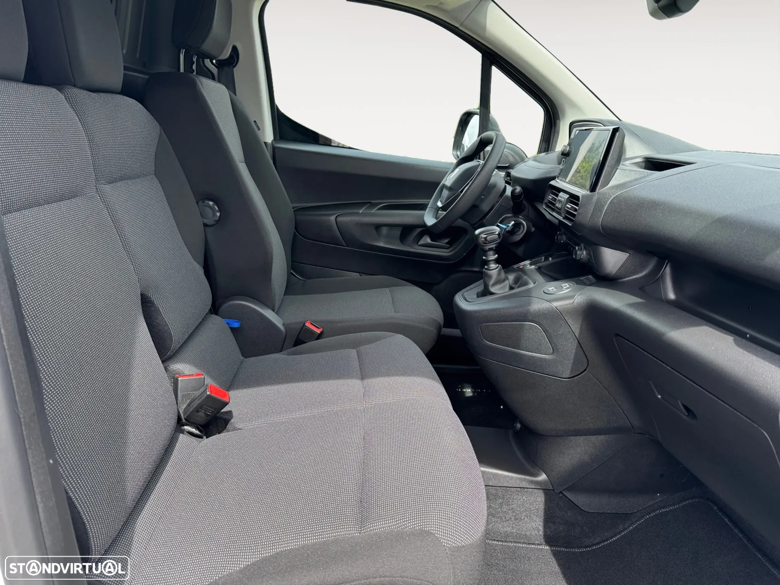Peugeot Partner 1.5 Bluehdi  L2 - 14