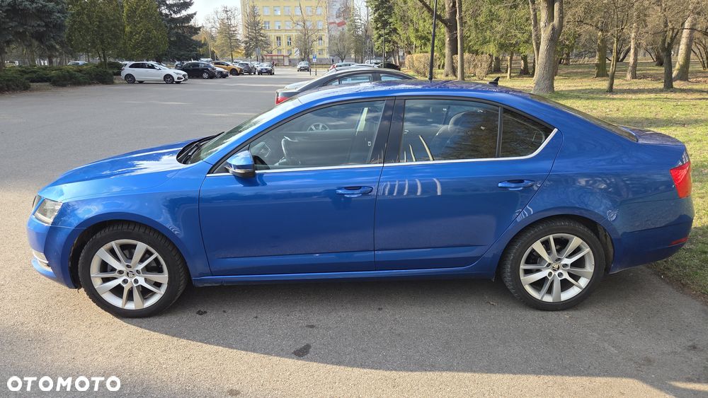 Skoda Octavia 2.0 TDI SCR Ambition DSG - 3