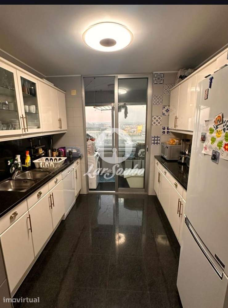 Oportunidade para Arrendamento: Apartamento T3 com excelentes áreas... - Grande imagem: 4/5