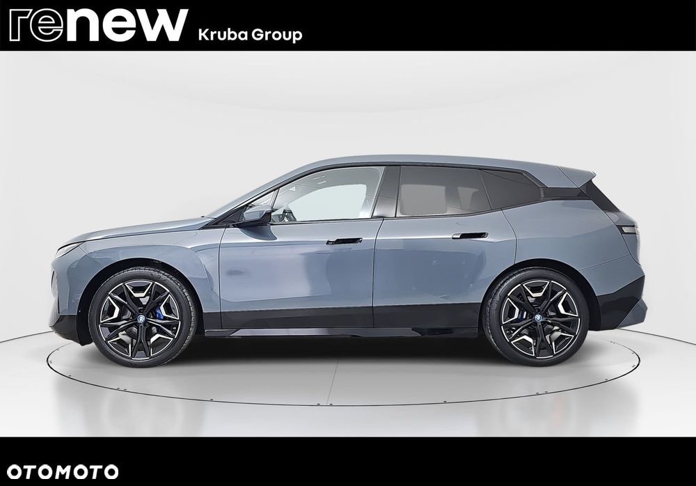 BMW iX xDrive40 76.6kWh - 8