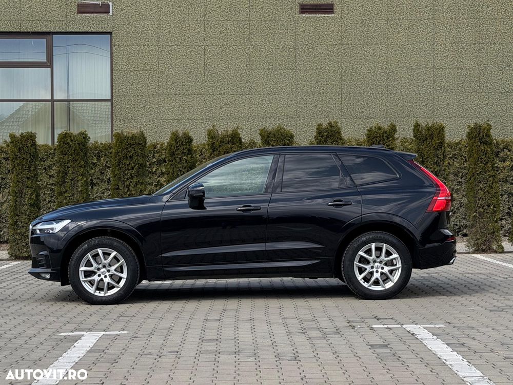 Volvo XC 60 B5 MHEV AWD R-Design - 3