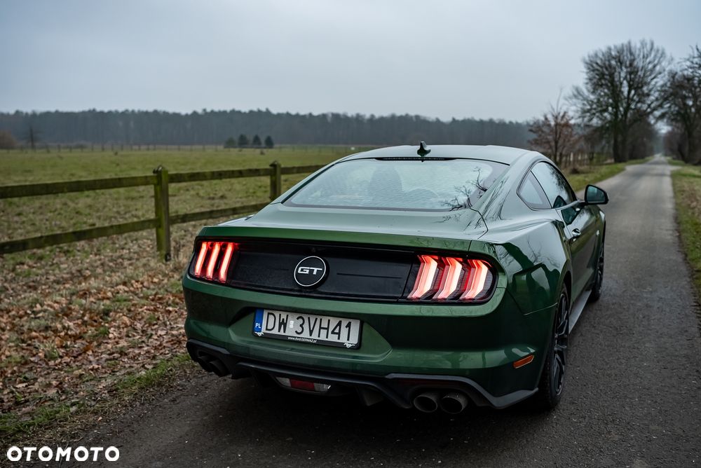 Ford Mustang - 9