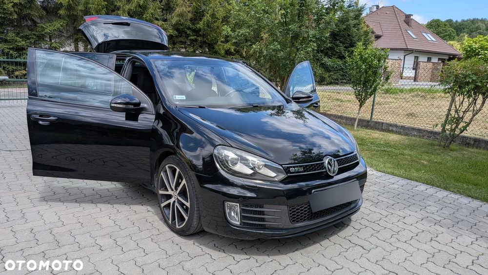 Volkswagen Golf - 4