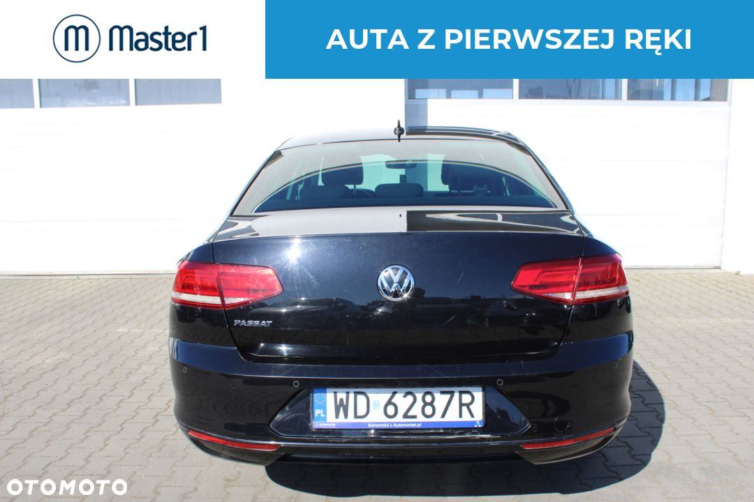 Volkswagen Passat 2.0 TDI SCR Comfortline - 5