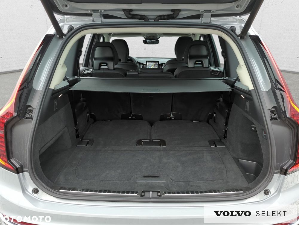 Volvo XC 90 - 19