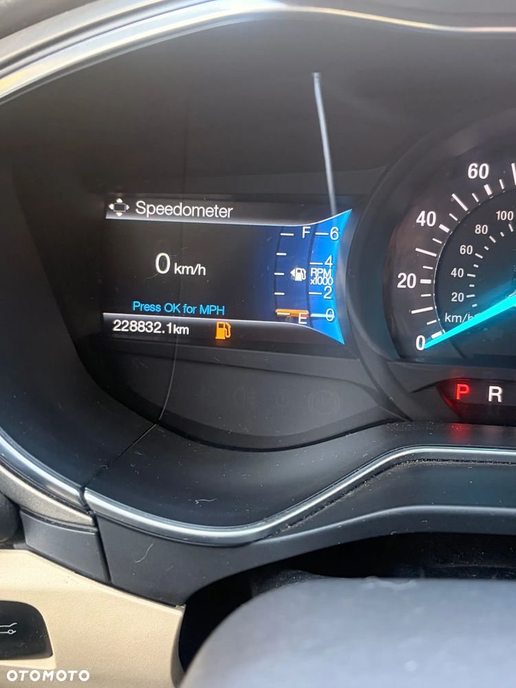 Ford Fusion - 6