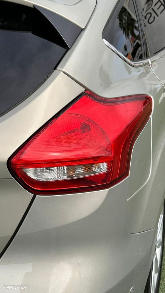 Ford Focus 1.0 EcoBoost Titanium Aut. - 16