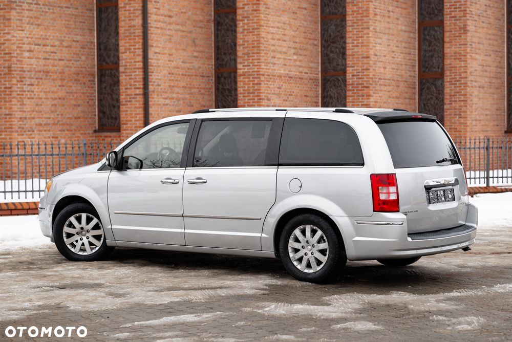 Chrysler Grand Voyager 2.8 CRD Limited - 14